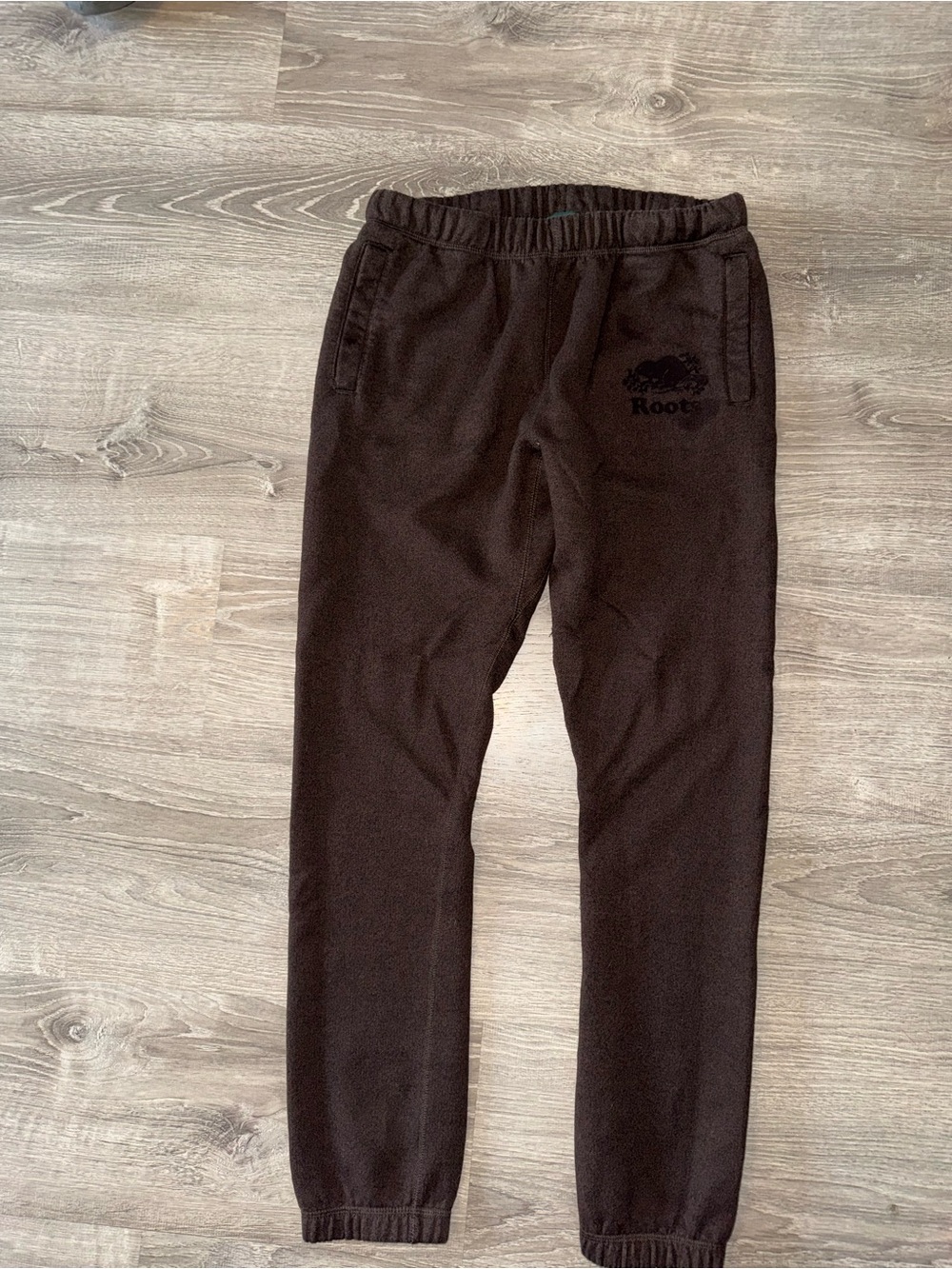 Roots Dark Brown sweatpants with Logo